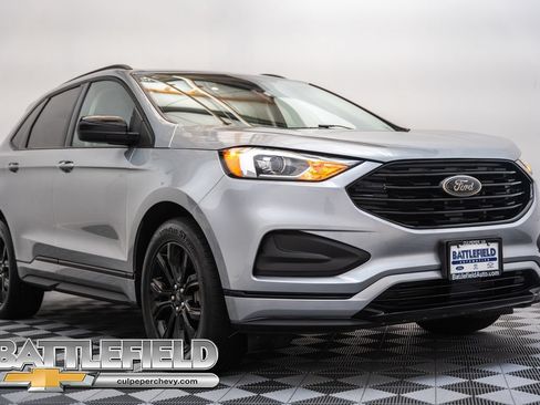 Used 2022 Ford Edge SE w/ Black Appearance Package AWD/4WD image 1