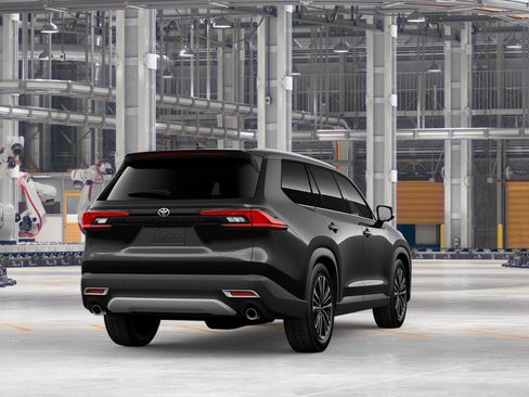 New 2026 Toyota Grand Highlander AWD Hybrid image 9