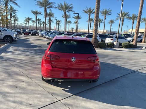 Used 2015 Volkswagen GTI SE image 4