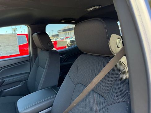 New 2026 GMC Canyon Elevation w/ Convenience Package image 13