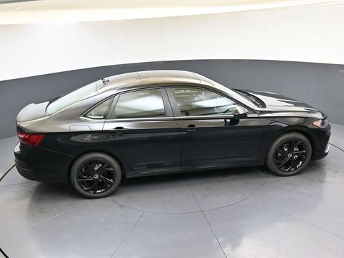 New 2026 Volkswagen Jetta SE image 40