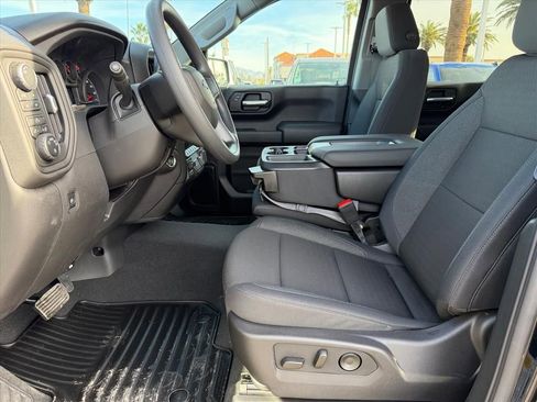 New 2026 Chevrolet Silverado 1500 Custom Trail Boss w/ Turbomax Blackout Package image 6