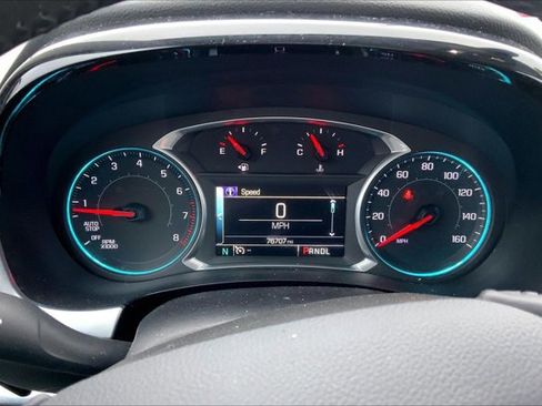 Used 2018 Chevrolet Traverse LT w/ LPO, Cargo Package image 19