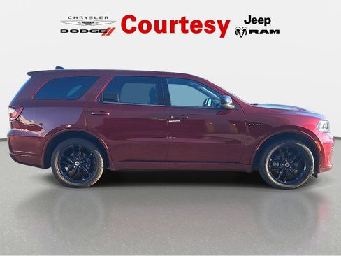 Certified 2023 Dodge Durango R/T w/ Trailer Tow Group IV AWD/4WD image 3