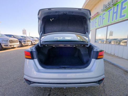 Used 2024 Nissan Altima 2.5 SV image 22