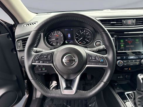 Used 2020 Nissan Rogue SL image 31