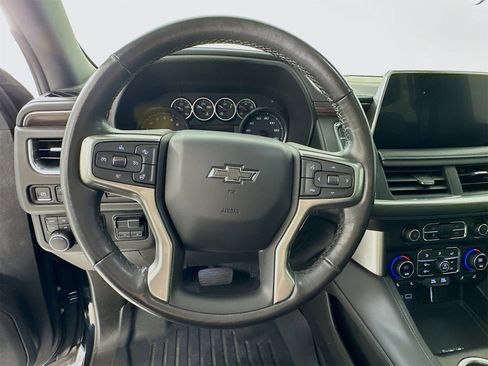 Used 2021 Chevrolet Tahoe Z71 w/ Luxury Package image 12