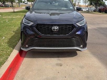 Used 2024 Toyota Highlander XSE