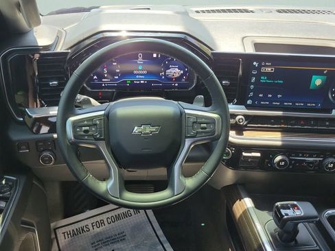 Used 2023 Chevrolet Silverado 1500 RST AWD/4WD image 12