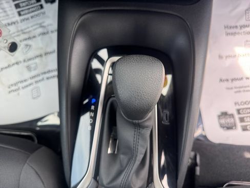 Used 2024 Toyota Corolla LE FWD image 20