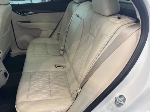 Used 2023 Buick Envision Avenir FWD image 37