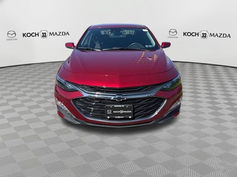 Used 2024 Chevrolet Malibu LT w/ Sport Edition FWD image 2