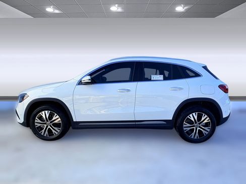 New 2025 Mercedes-Benz GLA 250 image 2