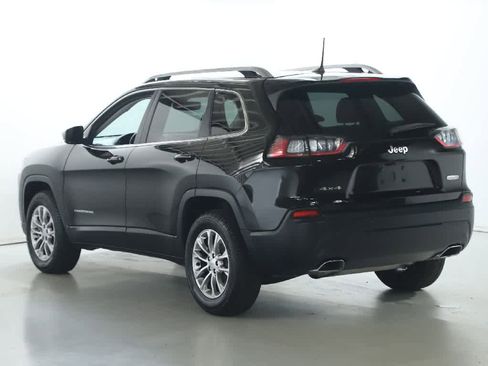Certified 2021 Jeep Cherokee Latitude Lux w/ Comfort/Convenience Group AWD/4WD image 40