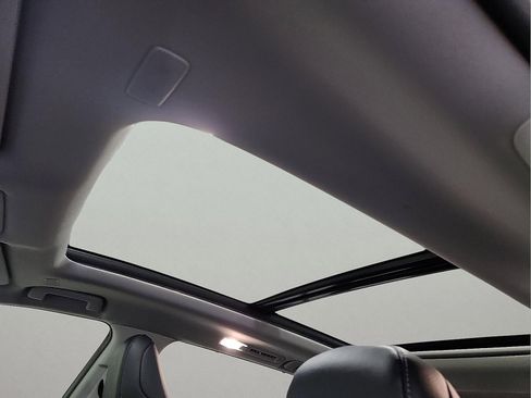 Certified 2026 Toyota Grand Highlander FWD image 15