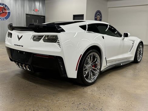 Used 2016 Chevrolet Corvette Z06 image 14