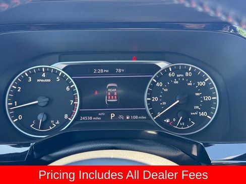 Used 2024 Nissan Pathfinder Rock Creek AWD/4WD image 18