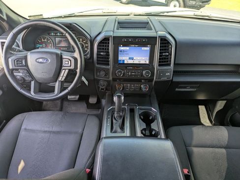 Used 2019 Ford F150 XLT w/ Equipment Group 302A Luxury AWD/4WD image 15