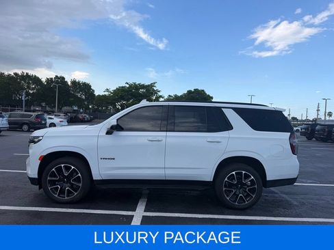 Used 2024 Chevrolet Tahoe RST w/ Luxury Package AWD/4WD image 4