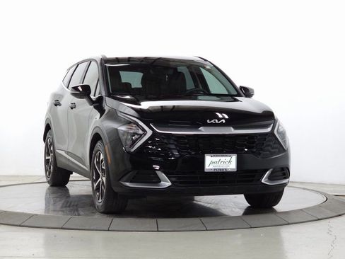 Used 2023 Kia Sportage EX image 1