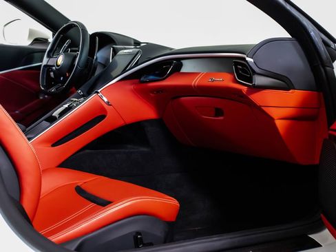Certified 2022 Ferrari Roma image 45