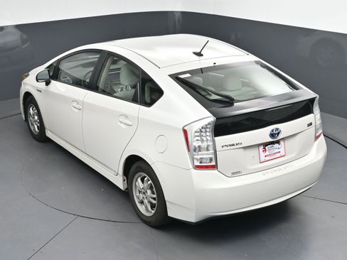 Used 2011 Toyota Prius Three image 35