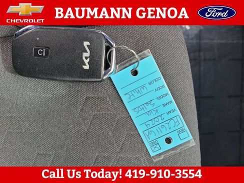 Used 2024 Kia Seltos S AWD/4WD image 29