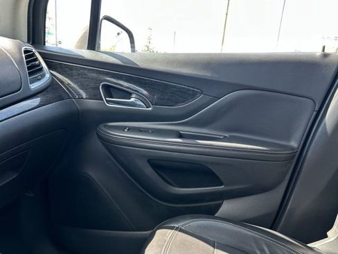 Used 2014 Buick Encore Leather AWD/4WD image 40