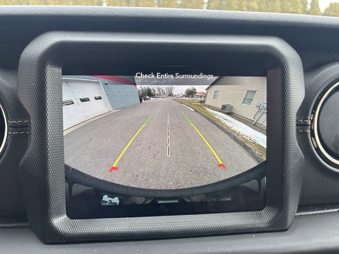 Used 2023 Jeep Wrangler High Altitude image 27