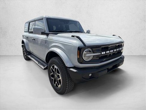 New 2026 Ford Bronco Outer Banks AWD/4WD image 7