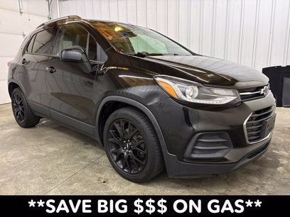 Used 2021 Chevrolet Trax LT w/ Midnight Edition