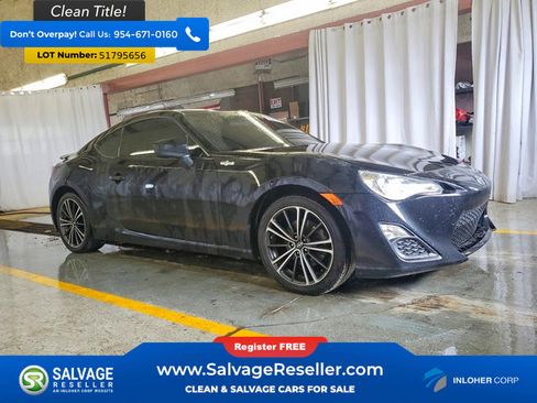 Used 2013 Scion FR-S RWD image 5
