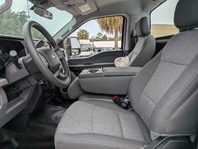 Used 2025 Ford F350 XL w/ XL Driver Assist Package AWD/4WD image 14