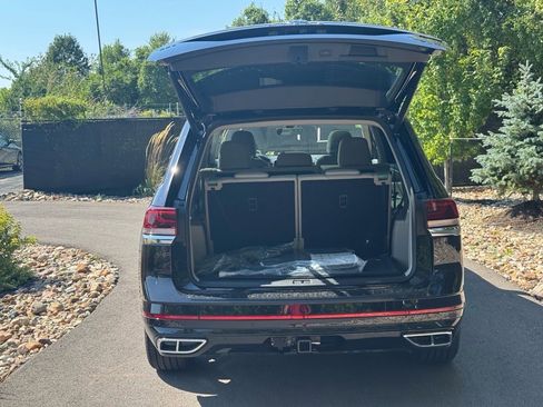 New 2026 Volkswagen Atlas SEL Premium R-Line AWD/4WD image 17