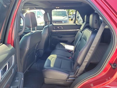 Used 2019 Ford Explorer Sport w/ Equipment Group 401A AWD/4WD image 11