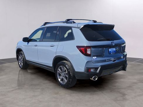 Certified 2024 Honda Passport TrailSport image 6