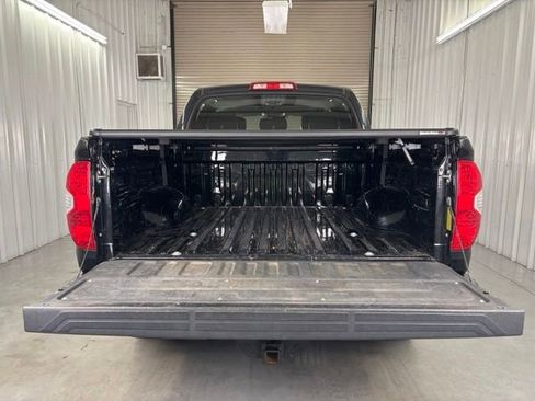 Used 2018 Toyota Tundra Limited w/ Limited Premium Package AWD/4WD image 13