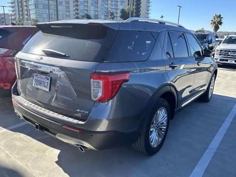 Used 2022 Ford Explorer Limited w/ Limited Technology Package image 12