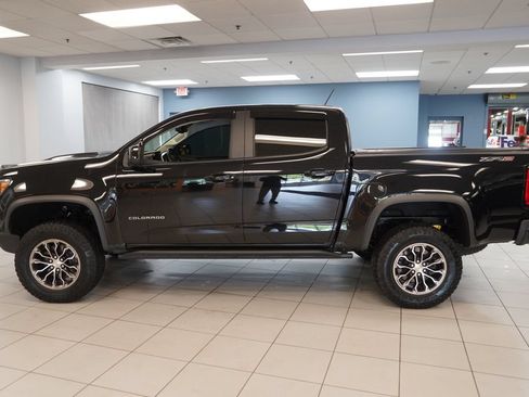 Used 2022 Chevrolet Colorado ZR2 AWD/4WD image 2