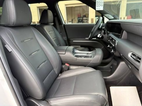 Used 2026 Hyundai Palisade Calligraphy AWD/4WD image 31