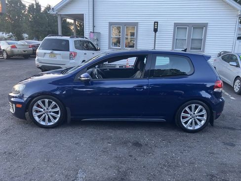 Used 2011 Volkswagen GTI 2-Door FWD image 11