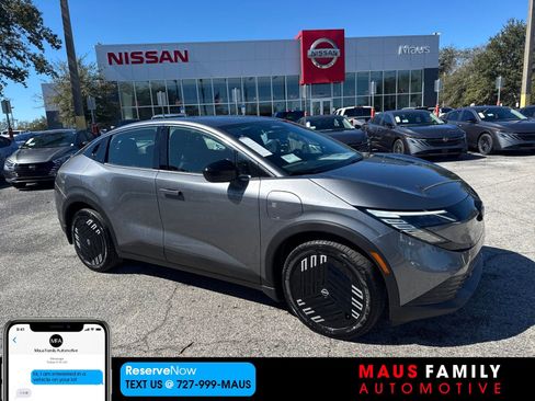 New 2026 Nissan Leaf FWD image 1
