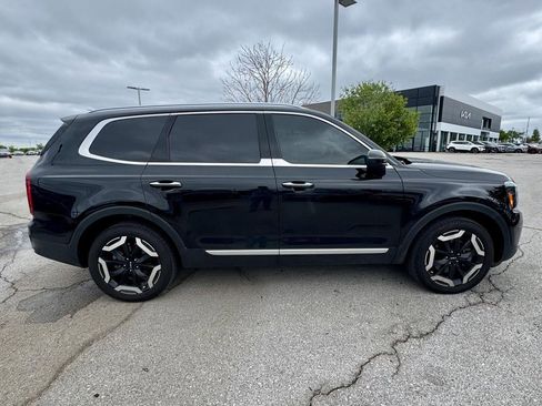 Used 2025 Kia Telluride S AWD/4WD image 6