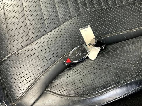 Used 2017 Mercedes-Benz S 550 4MATIC Sedan image 34