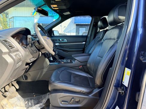 Used 2016 Ford Explorer Limited image 11