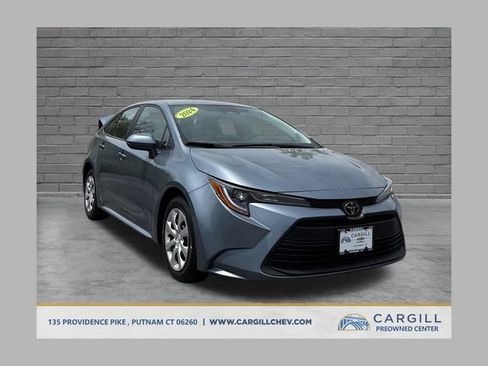 Used 2024 Toyota Corolla LE FWD image 1