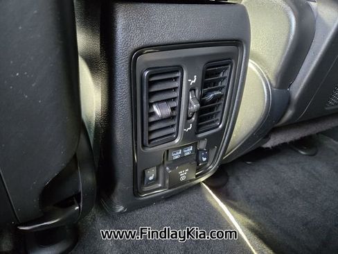Used 2022 Dodge Durango GT AWD/4WD image 13