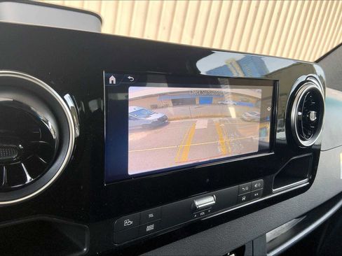 New 2025 Mercedes-Benz Sprinter 2500 image 21