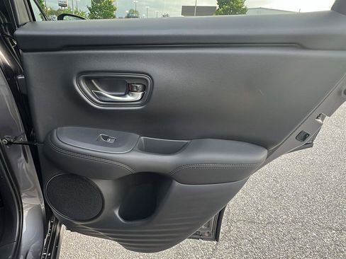 New 2027 Honda HR-V LX image 14