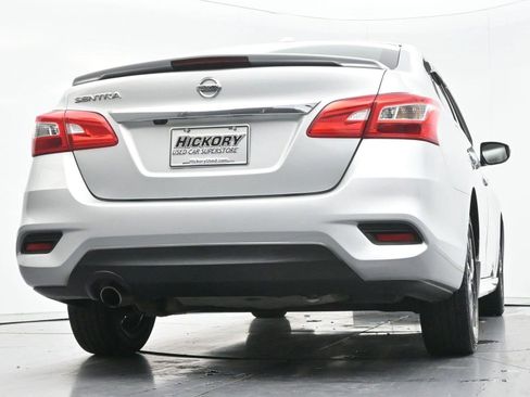 Used 2017 Nissan Sentra SR Turbo FWD image 50